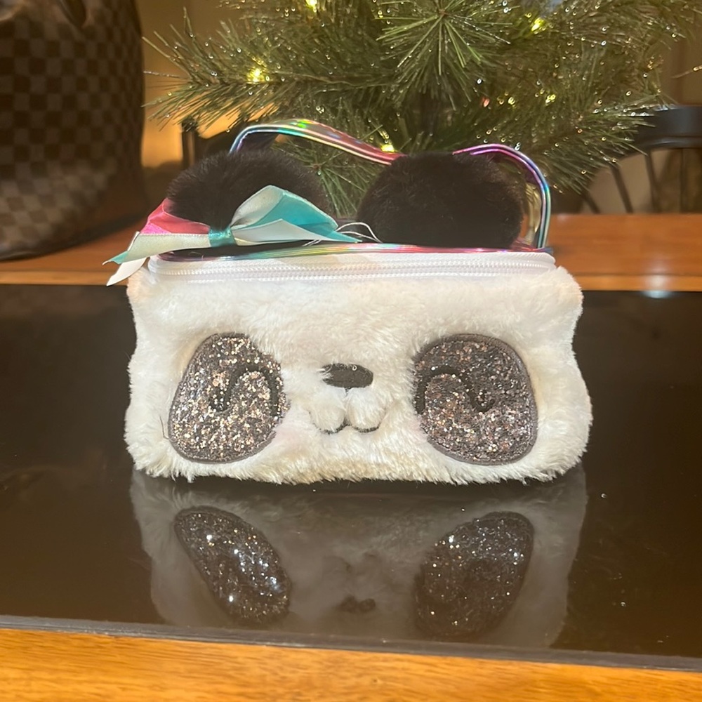 Claire's Adorable Panda Make Up Bag